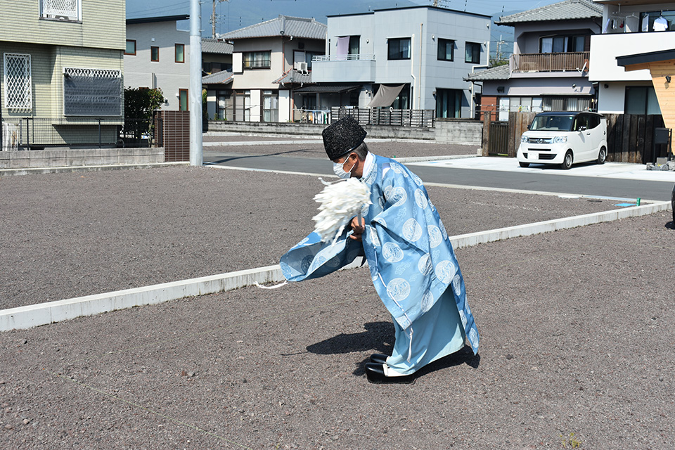 八月おわりの地鎮祭